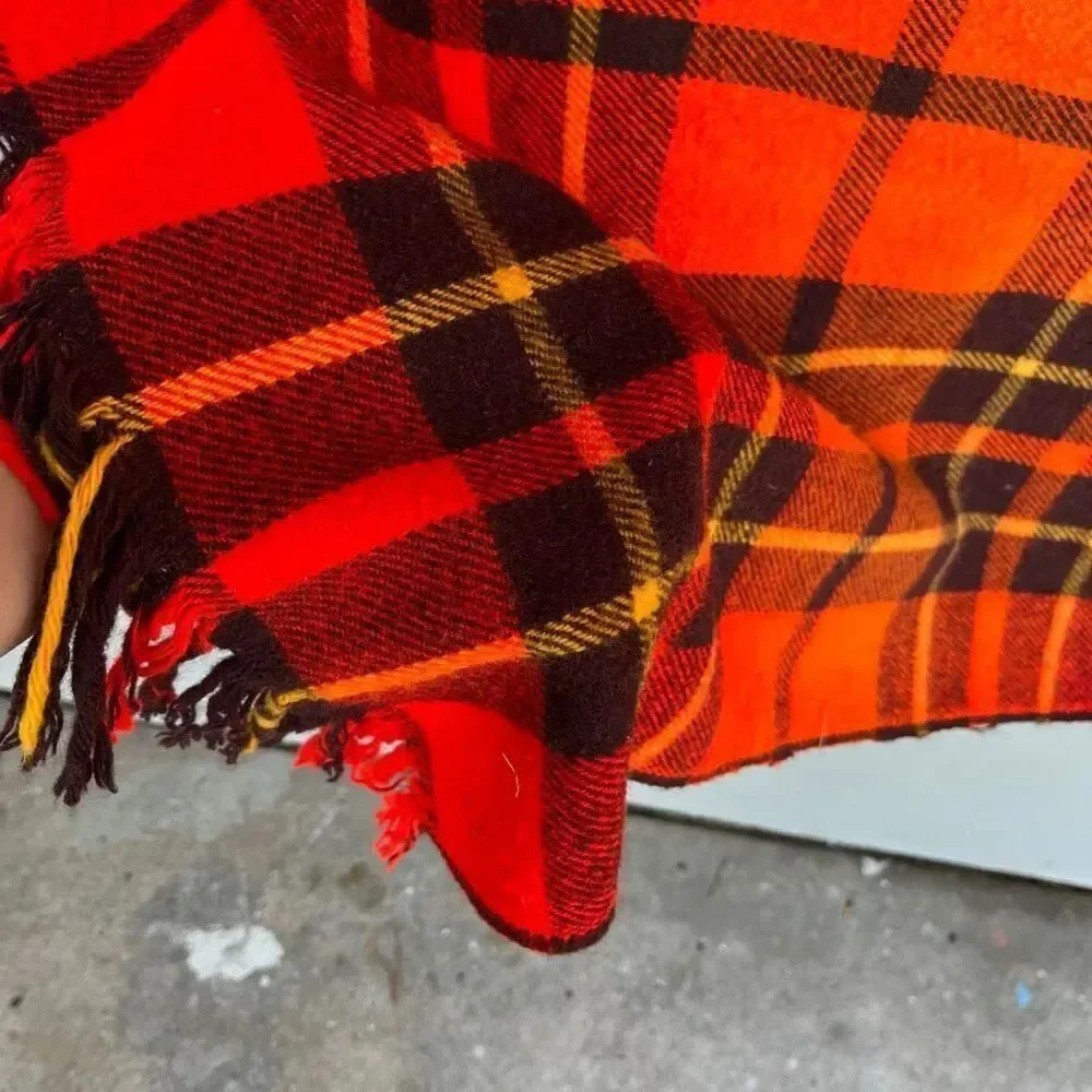 VTG Red Plaid Wool Blend Blanket Throw Fringed 54x54 Camp Picnic Stadium
